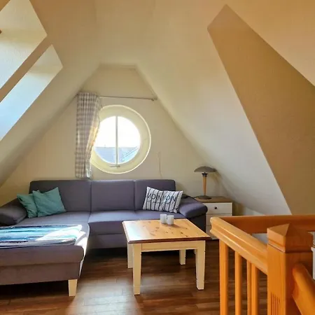 Сasa de vacaciones In Wyk With Swimming Pool Wyk auf Föhr